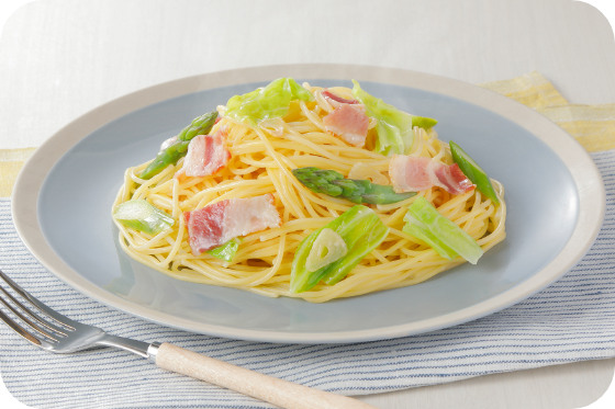 アレンジ無限の塩パスタ(キャベツとアスパラガス)